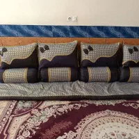 بالشت پشتی وکناره