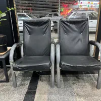 فروش ۲ صندلی اداری / در حد نو