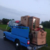 حمل بار بانیسان آبی.با کارگران ماهر و کاربلد