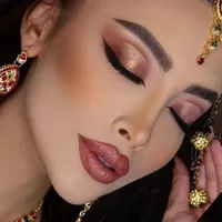 ورکشاپ تخصصی میکاپ وگریم|خدمات آرایشگری و زیبایی|اصفهان, رزمندگان|دیوار