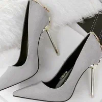 کفش پاشنه دار