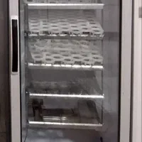 یک دستگاه جوجه کشی 210 عددی