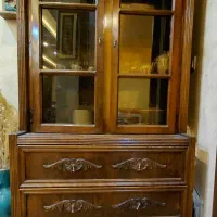 بوفه قدیمی چوبی با قدمت ۵۰ سال