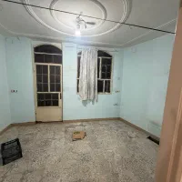 طبقه-اول-لوانتور-خیابان-خمسه