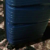 چمدان نو|کیف، کفش، کمربند|رشت, معلم|دیوار