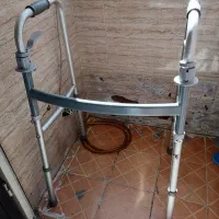 ویلچر و واکر