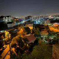 ۳۵۰ متر دو نبش