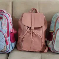 کیف مدرسه در حد نو