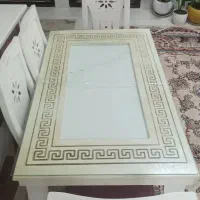 میز نهارخوری