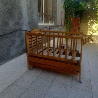 گهواره چوبی|تخت و صندلی بچه|مشهد, توس (بلوار توس)|دیوار
