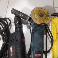 یک عدد سنگ فرز  مینی و یک عدد  دریل بوش