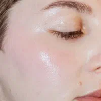 کرم معجزه vip سفیدکننده صورت و بدن