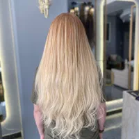 مرکز اکستنشن مو و آموزش حرفه ای|خدمات آرایشگری و زیبایی|کرج, گلشهر|دیوار