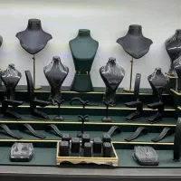 مانکن طلا ' دکورطلا ' ویترین آماده