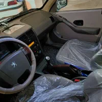 پژو ۴۰۵ عروسک