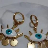 گوشواره چشم نوبدون استفاده