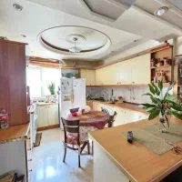 ۱۴۰ متر قبا