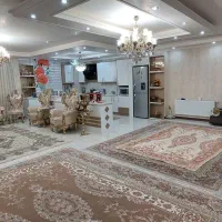 ۱۳۵ متر میدان مادر