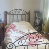 تختخواب تک‌نفره