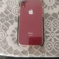 اپل iPhone XR با حافظهٔ ۶۴ گیگابایت