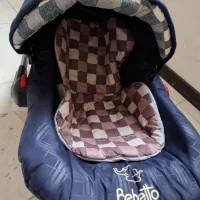 گهواره ننو کریرو آغوشی نوزاد