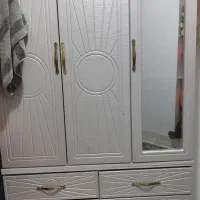 کمد لباسی جا دار