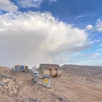 استخدام نیروی فنی