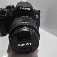 دوربین Canon EOS 700D + لنز EF-S 18-55mm|دوربین عکاسی و فیلم‌برداری|شیراز, شهرک والفجر|دیوار