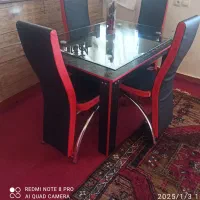 میز غذاخوری
