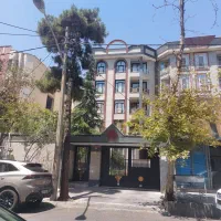 ۷۰۰متر موقعیت فول آسانسور دار تخلیه سعادت آباد