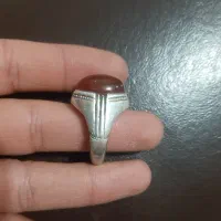 انگشتر نقره دستساز عقیق کهنه چهارمهره
