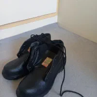 کفش ایمنی|کیف، کفش، کمربند|اهواز, سپیدار|دیوار