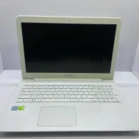 Asus X556u