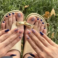 خدمات تخصصی ناخن و آموزش تخصصی ناخن