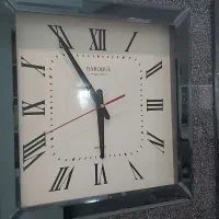 ساعت دیواری لوکس