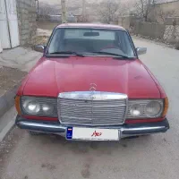 مرسدس بنز۲۳۰ دانشجویی