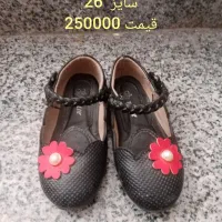 کفش بچه گانه با کیفیت در حد نو سایز 25 و 26|کفش و لباس بچه|قم, سیدان|دیوار