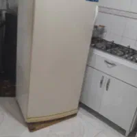 یخچال فریزر فروشی قدیمی'سالم بدون تعمیر|یخچال و فریزر|رشت, سیا اسطلخ|دیوار