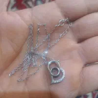 انگشتر گردنبند|کلکسیون اشیاء عتیقه|دلند, |دیوار