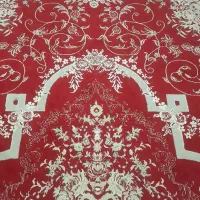 یک فرش سه در چهار  کاملا سالم