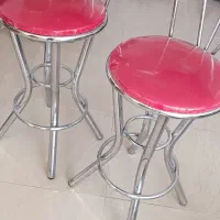 صندلی آهنی پایه بلند کاملا نو|صندلی و نیمکت|ارومیه, |دیوار