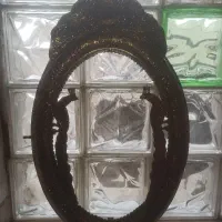 آیینه ع ت ی ق ه