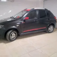 کوئیک R مدل ۱۴۰۰ مشکی قرمز