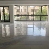 ۲۱۱متر/ شمالی رو به نما/ ۲ پارکینگ فاز ۱