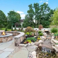 طراحی و اجرای محوطه و فضای سبز باغ ویلا