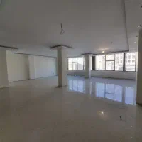 ۱۳۵متر سنداداری کاشانی ۴پارکینگ سندی فول