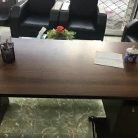 مبلمان چرم اداری ۴نفره