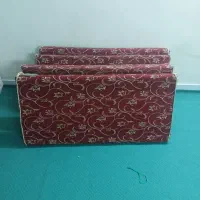 پشتی قرمز رنگ ۴ عدد