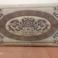 پشتی کرم گلدار