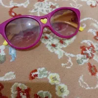 عینک ، جامدادی ، کیف